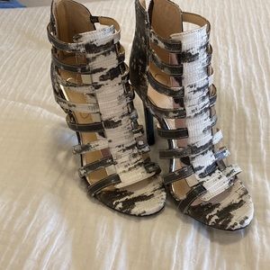 Jessica Simpson heels